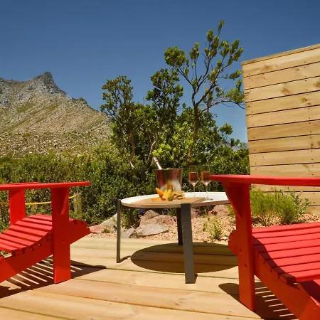 Pitstop Lodge Gordons Bay Exterior photo